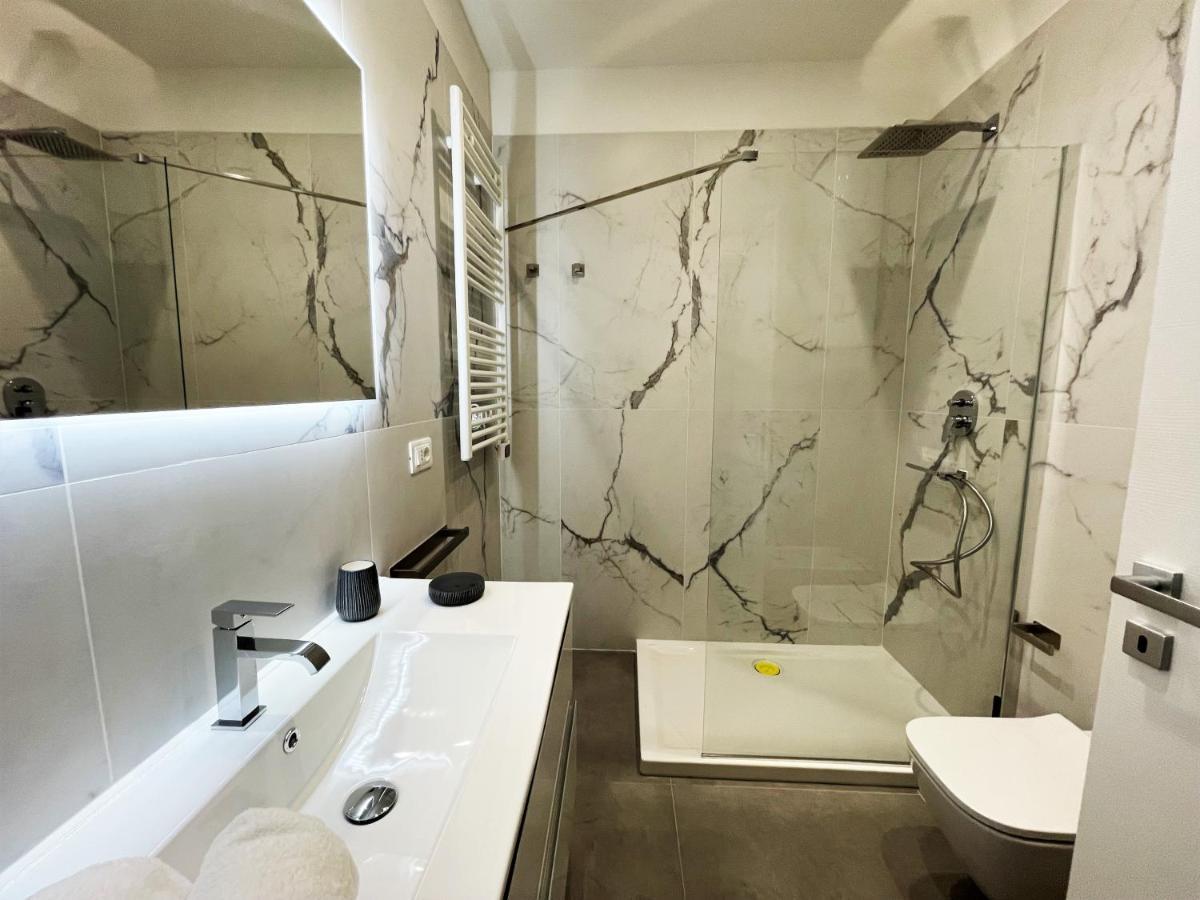 Acqua Azzurra Apartment La Spezia Ngoại thất bức ảnh
